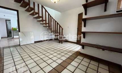 Casa com 2 quartos à venda na Rua Tenente Azevedo, 264, Cambuci, São Paulo, 80 m2 por R$ 550.000