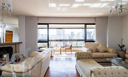 Apartamento com 4 quartos à venda na Rua Doutor Oscar Monteiro de Barros, 400, Vila Suzana, São Paulo, 228 m2 por R$ 1.570.000