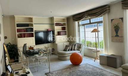 Casa com 4 quartos à venda na Rua Teodoro Ramos, 340, Pacaembu, São Paulo, 450 m2 por R$ 3.199.000