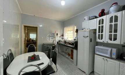 Casa com 4 quartos à venda na Rua Sílvio Rodini, 289, Vila Dom Pedro II, São Paulo, 161 m2 por R$ 640.000