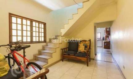 Casa com 3 quartos à venda na Rua Davi Gonçalves, 54, Jardim Campo Verde, Mauá, 437 m2 por R$ 950.000