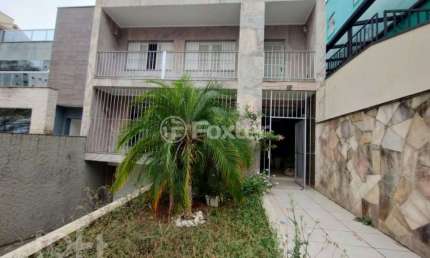 Casa com 4 quartos à venda na Rua Haddock Lobo, 35, Vila Bastos, Santo André, 297 m2 por R$ 1.049.900