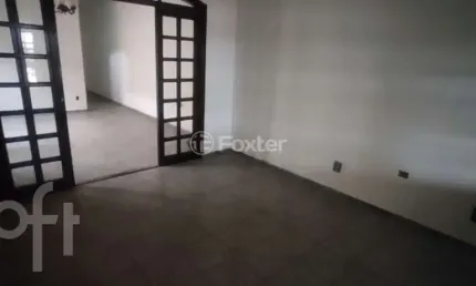 Casa com 4 quartos à venda na Rua Elias Bedran, 478, Limoeiro, São Paulo, 200 m2 por R$ 470.000