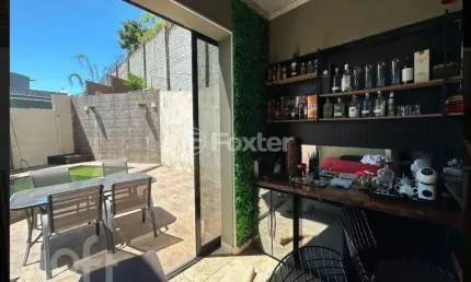 Casa em condomínio fechado com 3 quartos à venda na Estrada Carlos Antônio Pereira de Castro, 3471, Pitas, Cotia, 147 m2 por R$ 1.166.000