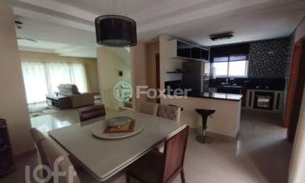Casa em condomínio fechado com 3 quartos à venda na Estrada do Capuava, 1700, Jardim São Vicente, Cotia, 249 m2 por R$ 1.650.000