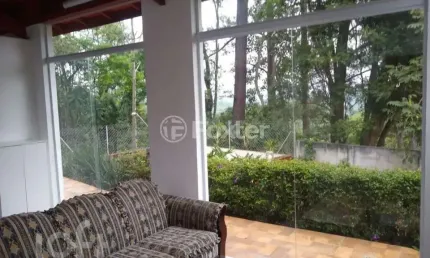 Casa em condomínio fechado com 3 quartos à venda na rua nilo, 12, chácara represinha, cotia, 140 m2 por r$ 870.000