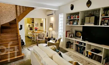 Casa com 2 quartos à venda na rua campos do jordão, 155, caxingui, são paulo, 140 m2 por r$ 1.200.000
