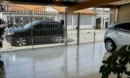Casa com 3 quartos à venda na Rua João Marcello Santoni, 147, Parque Renato Maia, Guarulhos, 190 m2 por R$ 750.000
