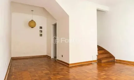 Casa com 2 quartos à venda na Rua Comendador José Xavier Gouveia, 25, Bela Vista, São Paulo, 100 m2 por R$ 799.000