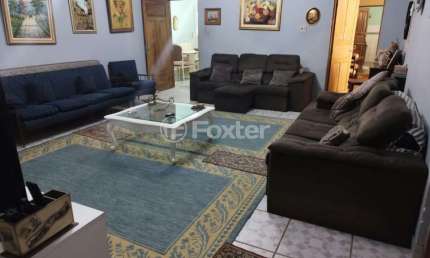 Casa em condomínio fechado com 4 quartos à venda na Rua das Laranjeiras, 56, Chácara dos Lagos, Carapicuíba, 480 m2 por R$ 900.000