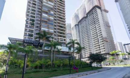 Apartamento com 4 quartos à venda na Avenida Roque Petroni Júnior, 630, Jardim das Acacias, São Paulo, 197 m2 por R$ 4.091.908