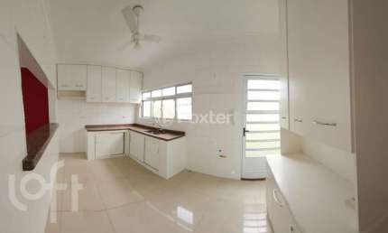 Casa com 4 quartos à venda na Rua Doutor Artur Bernardes, 330, Jardim Santa Francisca, Guarulhos, 174 m2 por R$ 700.000