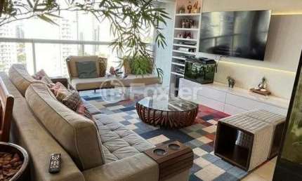 Apartamento com 3 quartos à venda na Rua Fábia, 31, Vila Romana, São Paulo, 161 m2 por R$ 2.250.000