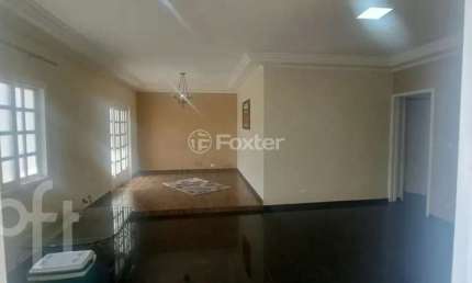 Casa com 3 quartos à venda na Rua Francisco Cioffi, 106, Vila Bertioga, São Paulo, 250 m2 por R$ 901.000