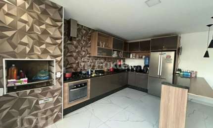 Casa em condomínio fechado com 3 quartos à venda na Estrada do Auriverde, 270, Caputera, Cotia, 375 m2 por R$ 848.000