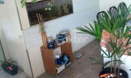Casa com 4 quartos à venda na Travessa Salassiê, 510, Jardim da Conquista (Zona Leste), São Paulo, 264 m2 por R$ 300.000
