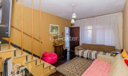 Casa com 2 quartos à venda na Rua João Martins Bueno, 154, Vila Nivi, São Paulo, 135 m2 por R$ 640.000