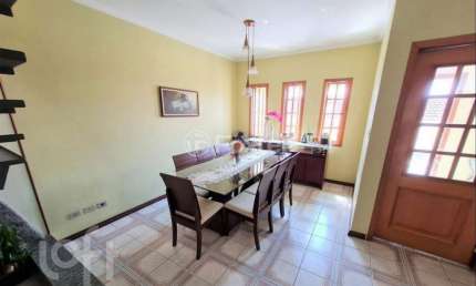 Casa com 4 quartos à venda na Rua São Mateus, 26, Matriz, Mauá, 234 m2 por R$ 1.350.000