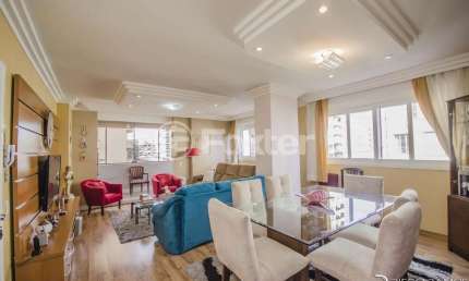 Apartamento com 3 quartos à venda na Rua Duque de Caxias, 1304, Centro Histórico, Porto Alegre, 132 m2 por R$ 730.000