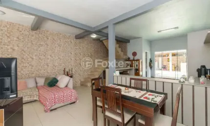 Casa em condomínio fechado com 2 quartos à venda na Rua Amapá, 786, Vila Nova, Porto Alegre, 114 m2 por R$ 471.200