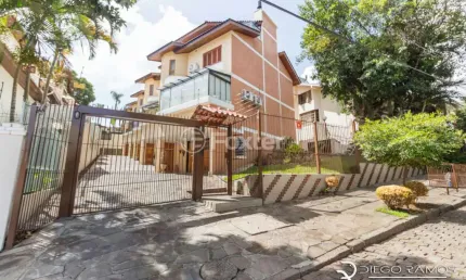 Casa em condomínio fechado com 3 quartos à venda na rua joão mendes ouriques, 618, jardim isabel, porto alegre, 240 m2 por r$ 980.000