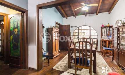 Casa comercial com 3 salas à venda na Rua Conselheiro Xavier da Costa, 3035, Ipanema, Porto Alegre, 254 m2 por R$ 581.000