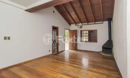 Casa com 3 quartos à venda na Rua Octávio de Souza, 1005, Nonoai, Porto Alegre, 252 m2 por R$ 560.500