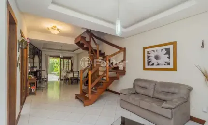 Casa com 3 quartos à venda na Rua Caribe, 42, Ipanema, Porto Alegre, 222 m2 por R$ 670.000