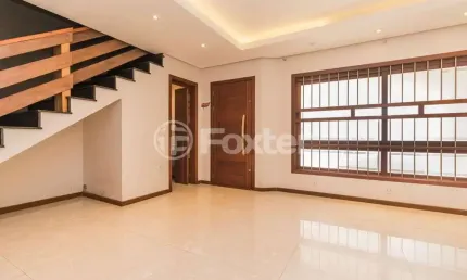 Casa com 3 quartos à venda na Rua Dom Jaime de Barros Câmara, 705, Sarandi, Porto Alegre, 235 m2 por R$ 980.000
