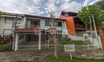 Casa com 4 quartos à venda na Rua Doutor Francisco da Cunha Corrêa, 16, Ipanema, Porto Alegre, 242 m2 por R$ 608.000