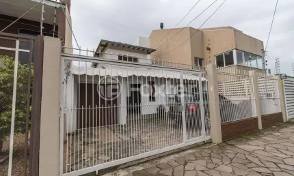 Casa com 4 quartos à venda na rua abaeté, 416, sarandi, porto alegre, 324 m2 por r$ 640.000