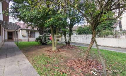 Casa comercial com 2 salas à venda na Rua Professor Guerreiro Lima, 1032, Partenon, Porto Alegre, 172 m2 por R$ 750.000