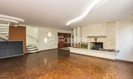 Casa com 5 quartos à venda na Avenida General Barreto Viana, 793, Chácara das Pedras, Porto Alegre, 870 m2 por R$ 3.200.000