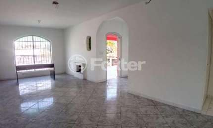 Casa com 3 quartos à venda na Avenida Wenceslau Escobar, 3206, Tristeza, Porto Alegre, 238 m2 por R$ 1.099.000
