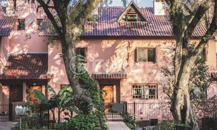 Casa com 3 quartos à venda na Avenida Heitor Vieira, 822, Belém Novo, Porto Alegre, 173 m2 por R$ 450.000