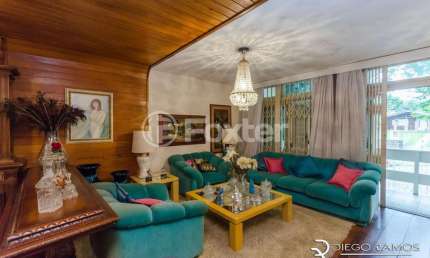 Casa com 7 quartos à venda na Avenida Icaraí, 72, Cristal, Porto Alegre, 477 m2 por R$ 1.200.000
