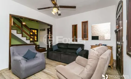 Casa com 5 quartos à venda na rua vinte e um de agosto, 133, cavalhada, porto alegre, 220 m2 por r$ 850.000