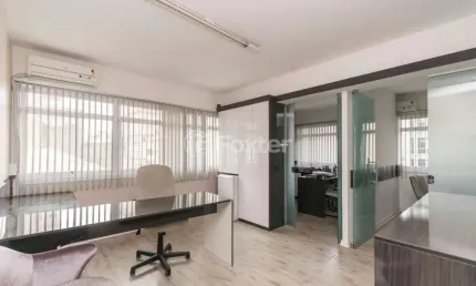 Sala comercial com 1 sala à venda na Rua Uruguai, 335, Centro Histórico, Porto Alegre, 36 m2 por R$ 150.000