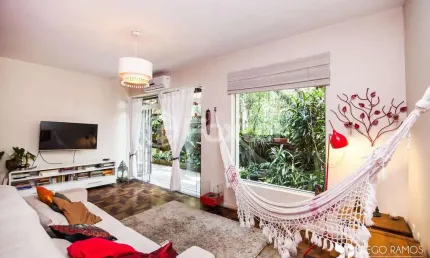 Apartamento com 3 quartos à venda na Rua Marquês do Pombal, 55, Moinhos de Vento, Porto Alegre, 126 m2 por R$ 850.000