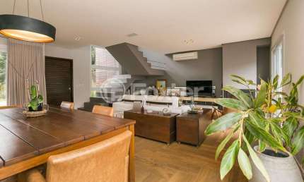 Casa em condomínio fechado com 3 quartos à venda na Rua Francisco Solano Borges, 200, Hípica, Porto Alegre, 174 m2 por R$ 1.069.000