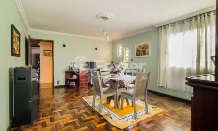 Casa com 3 quartos à venda na Rua Coronel Massot, 1583, Cavalhada, Porto Alegre, 240 m2 por R$ 807.500
