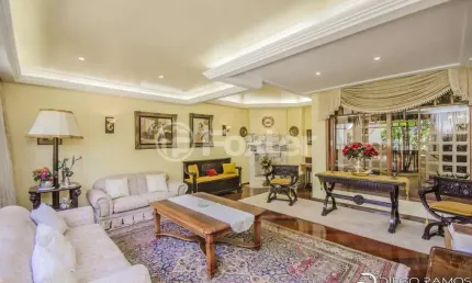 Casa com 5 quartos à venda na Rua Araruama, 558, Vila Jardim, Porto Alegre, 551 m2 por R$ 3.000.000