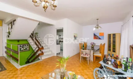 Casa com 3 quartos à venda na Rua Cláudio Manoel da Costa, 220, Jardim Itu Sabará, Porto Alegre, 300 m2 por R$ 850.000