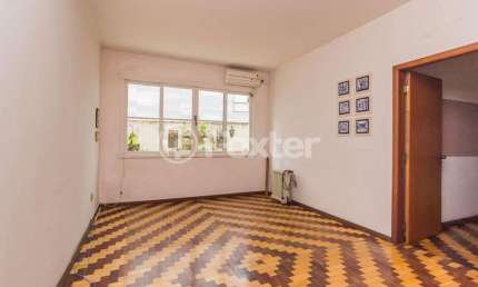 Apartamento com 3 quartos à venda na Avenida Cristóvão Colombo, 2270, Floresta, Porto Alegre, 144 m2 por R$ 389.000