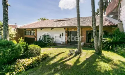 Casa com 4 quartos à venda na Rua Coroados, 1195, Vila Assunção, Porto Alegre, 365 m2 por R$ 2.070.000