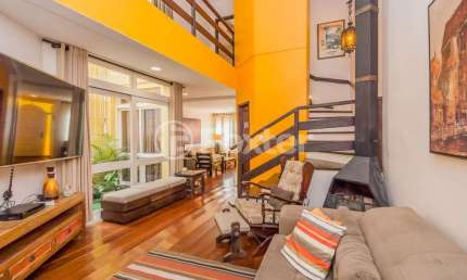 Casa com 4 quartos à venda na Rua Mariano de Matos, 215, Santa Tereza, Porto Alegre, 331 m2 por R$ 869.000
