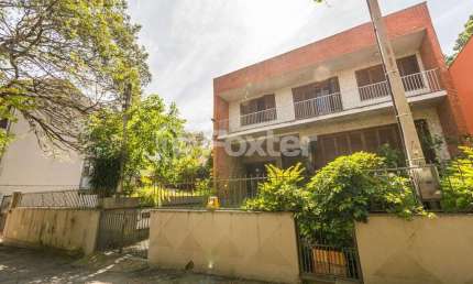 Casa com 4 quartos à venda na Rua Felicíssimo de Azevedo, 64/76, Auxiliadora, Porto Alegre, 484 m2 por R$ 3.159.000