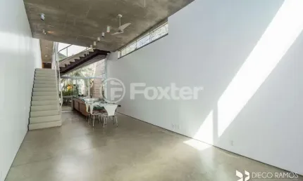 Casa com 2 quartos à venda na avenida bastian, 259, menino deus, porto alegre, 240 m2 por r$ 2.300.000