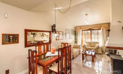 Casa com 3 quartos à venda na Rua Fernando Borba, 313, Ipanema, Porto Alegre, 140 m2 por R$ 840.000