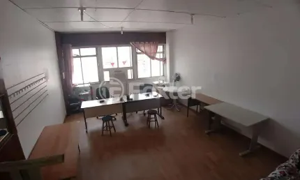 Sala comercial com 1 sala à venda na praça rui barbosa, 220, centro histórico, porto alegre, 31 m2 por r$ 105.000